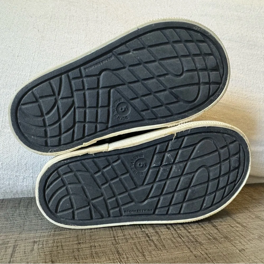 Old Navy | Baby Navy Blue Sandal | Size 5